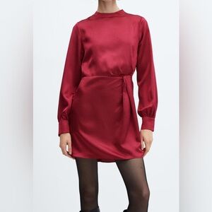 Mango Puffed sleeves satin dress. NWT